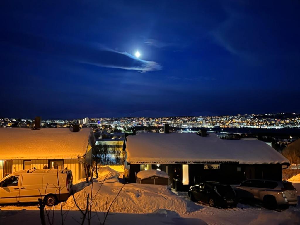 Large House With Spectacular View Vila Tromsø Exterior foto